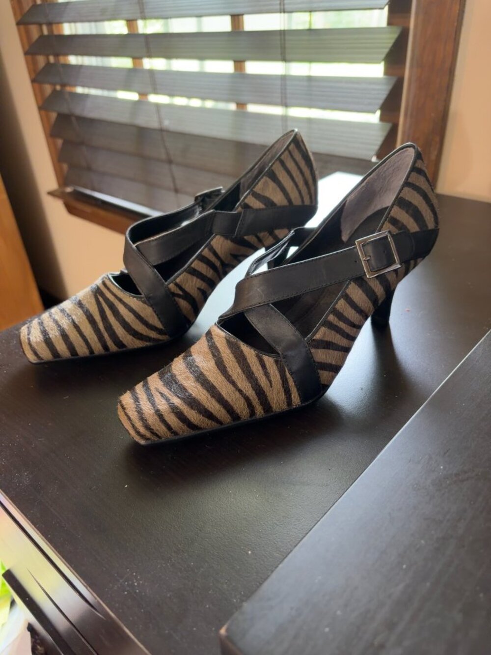 Aerosoles Zebra Print Dyed Cow Hair Square Toe Pumps Heels NWOB Women's 7.5